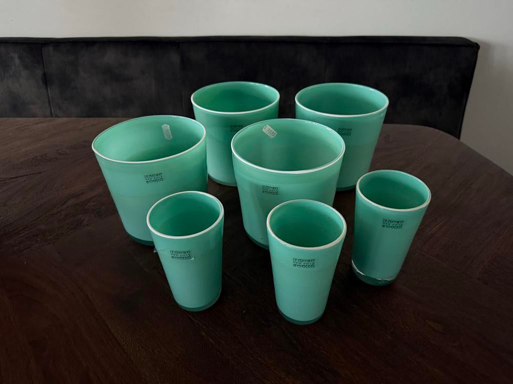 Nieuwe set van 7 DES POTS turquoise potten/vazen, Ophalen, Overige kleuren, Nieuw, Glas