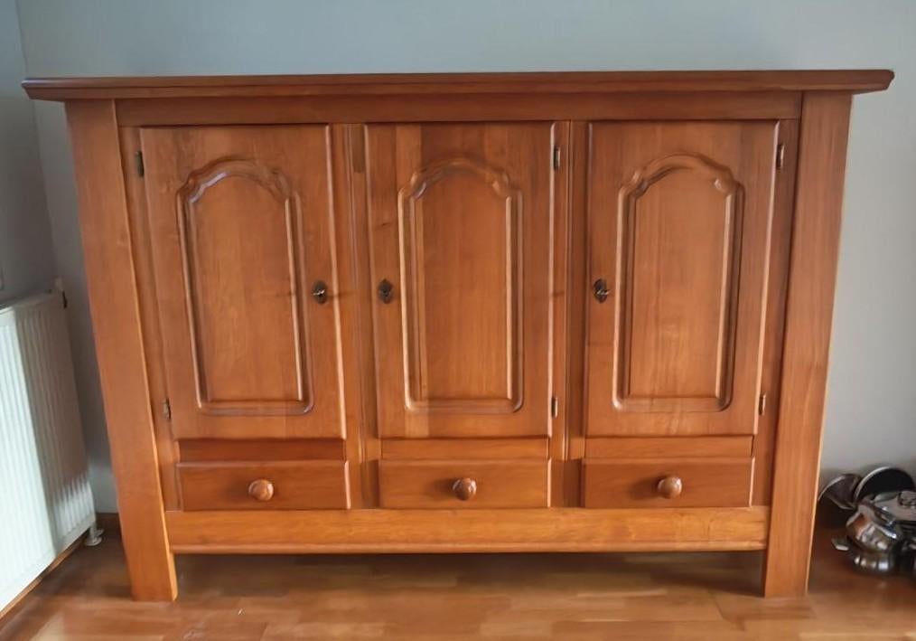 Zwaar eiken servieskast / buffetkast, Ophalen, Klassiek zwaar eiken, Met deur(en), 100 tot 150 cm