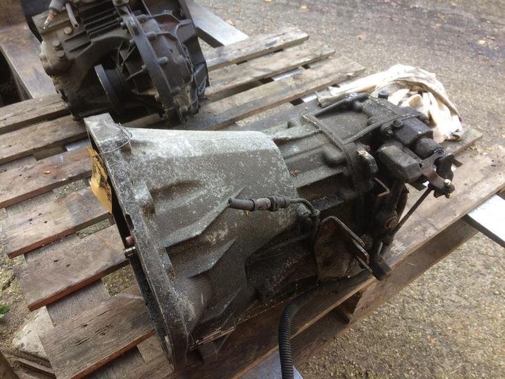 G32-5 mercedes sprinter versnellingsbak 2004, Auto-onderdelen, Transmissie en Toebehoren, Mercedes-Benz, Gebruikt, Ophalen of Verzenden