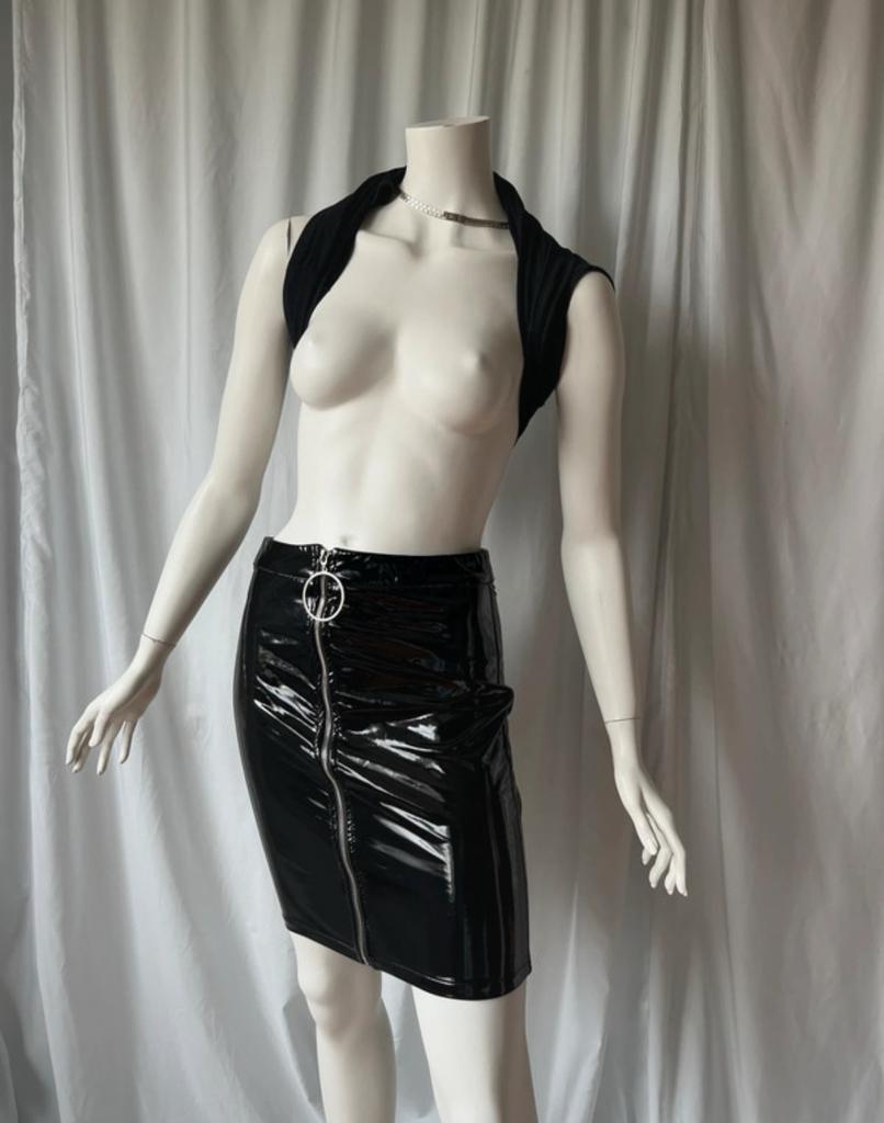 Latex type black skirt, Kleding | Dames, Verzenden, Zo goed als nieuw, Zwart, Boven de knie