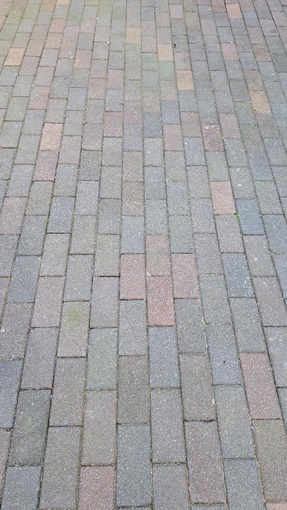 Gratis!! Klinkers 2 kleur gratis af te halen!, Ophalen, Gebruikt, Klinkers, Minder dan 5 m²