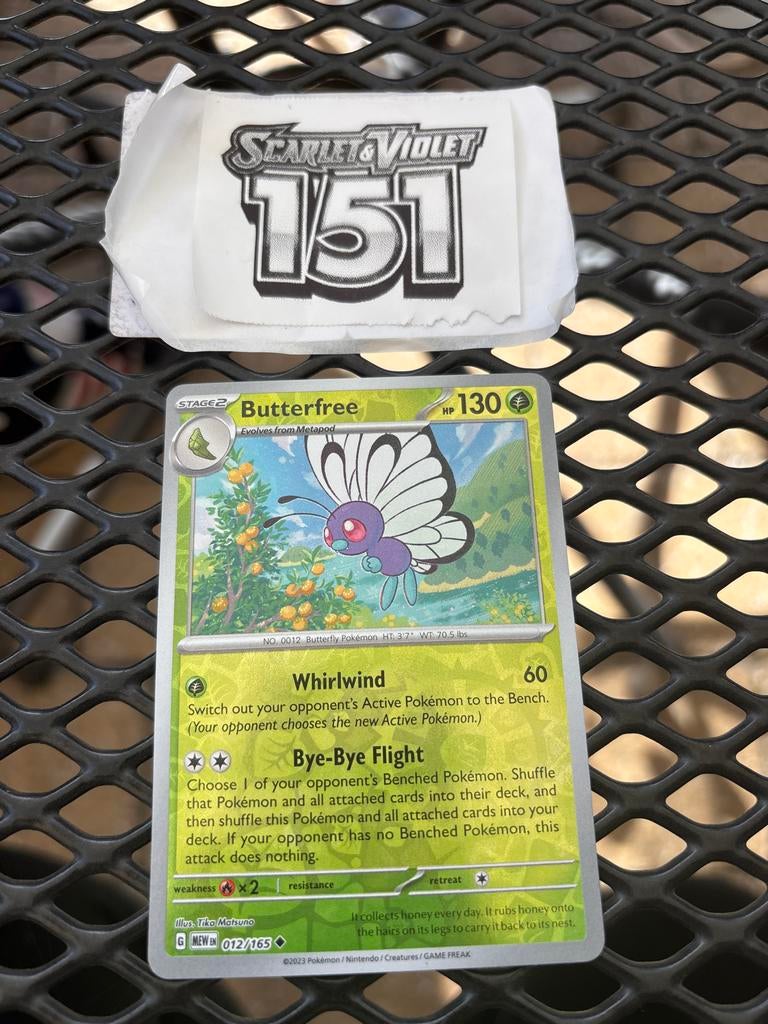 Pokémon Kaart Butterfree 012/165 Scarlet & Violet 151, Ophalen of Verzenden, Zo goed als nieuw, Losse kaart