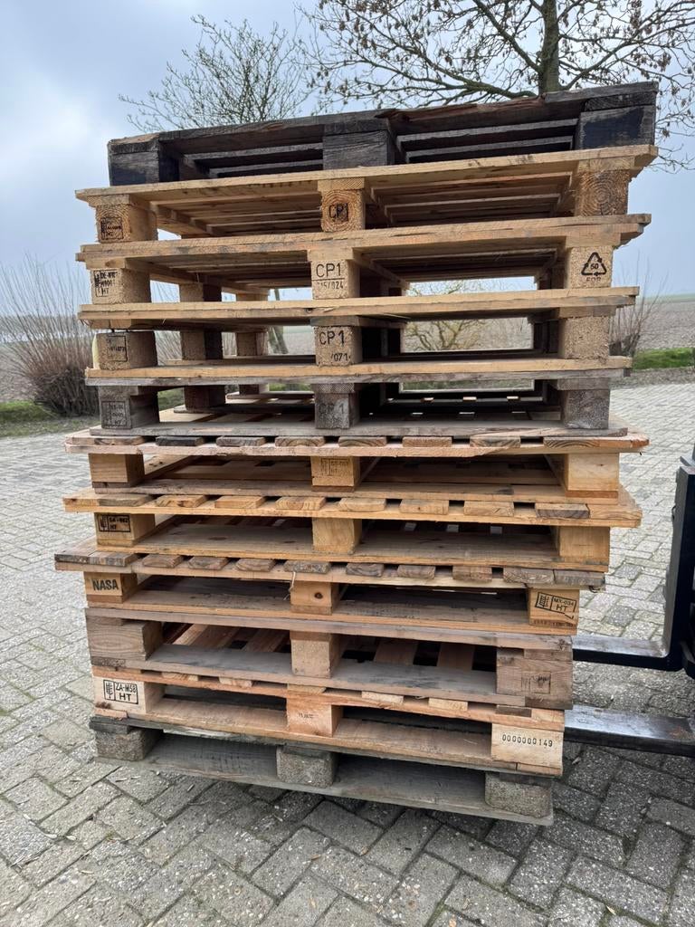 Houten blok-/wegwerp pallets 11 stuks, Ophalen, Zo goed als nieuw, 50 mm of meer, Pallet