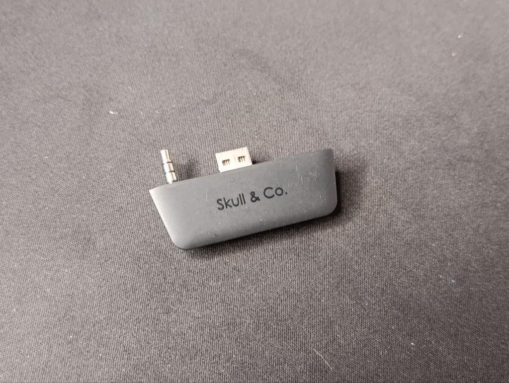 Skull & Co. Savage – Bluetooth adapter voor Xbox controller, Ophalen of Verzenden, Gebruikt, Controller, Xbox Series X