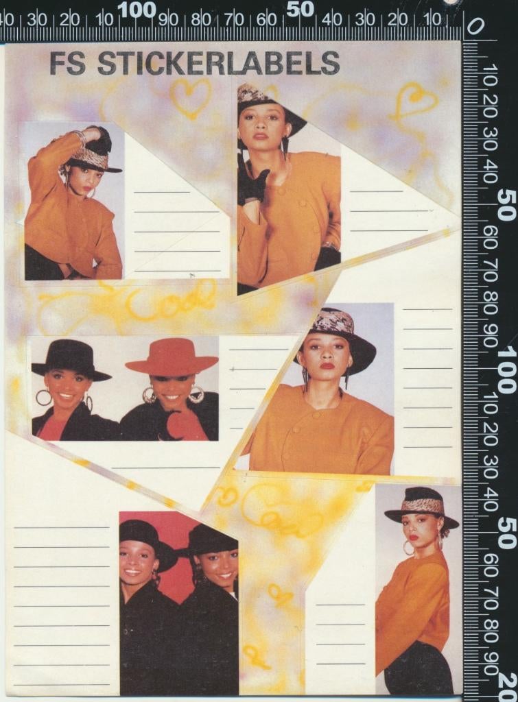 Sticker: Mel and Kim (3), Verzamelen, Stickers, Zo goed als nieuw, Bedrijf of Vereniging, Ophalen of Verzenden