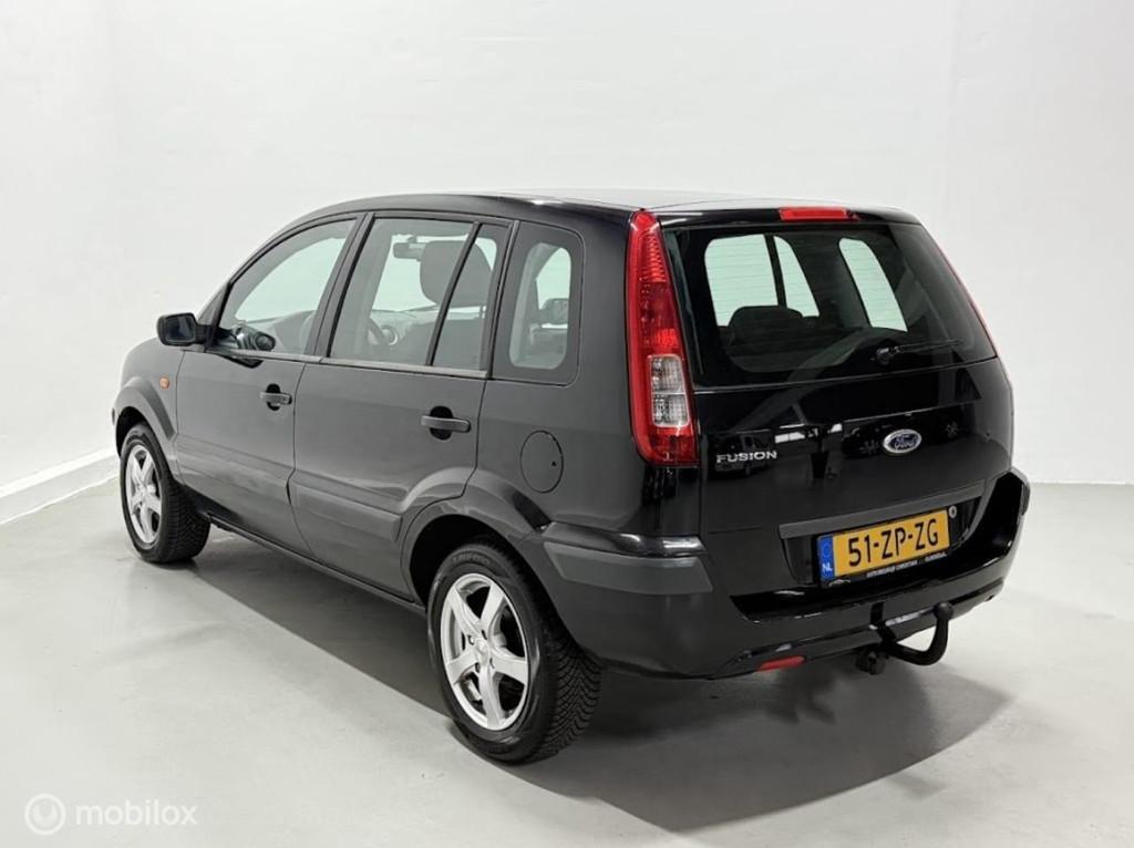 Ford Fusion 1.4-16V Cool & Sound | AIRCO | TREKHAAK, Voorwielaandrijving, 15 km/l, Gebruikt, Origineel Nederlands