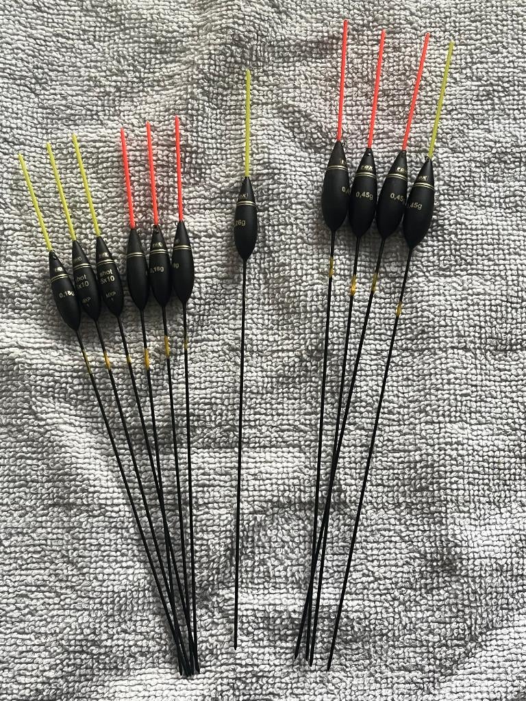 adv 333 / NIEUW set 11 dobbers FOX, Watersport en Boten, Hengelsport | Witvissen, Nieuw, Dobber of Lood, Ophalen of Verzenden