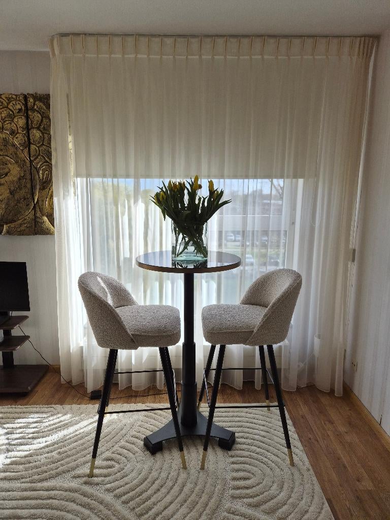 Bar tafel en bar krukken, Huis en Inrichting, Overige Huis en Inrichting, Zo goed als nieuw, Ophalen