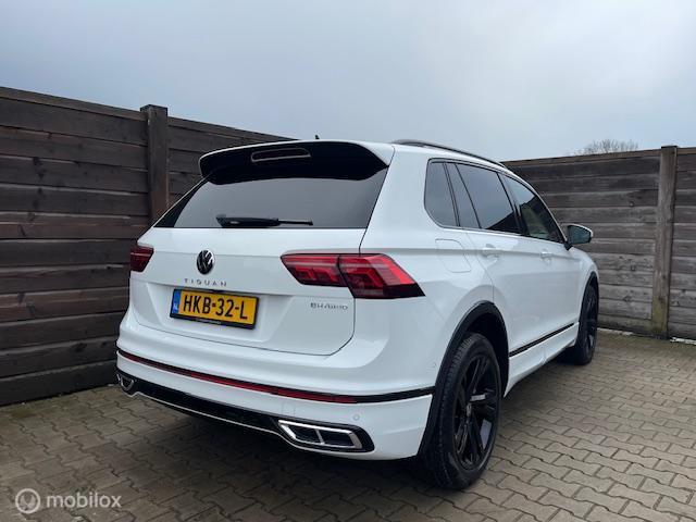 Volkswagen Tiguan 1.4 TSI eHybrid R-Line Business+ Trekhaak, Euro 6, 4 cilinders, Wit, Hybride Elektrisch/Benzine