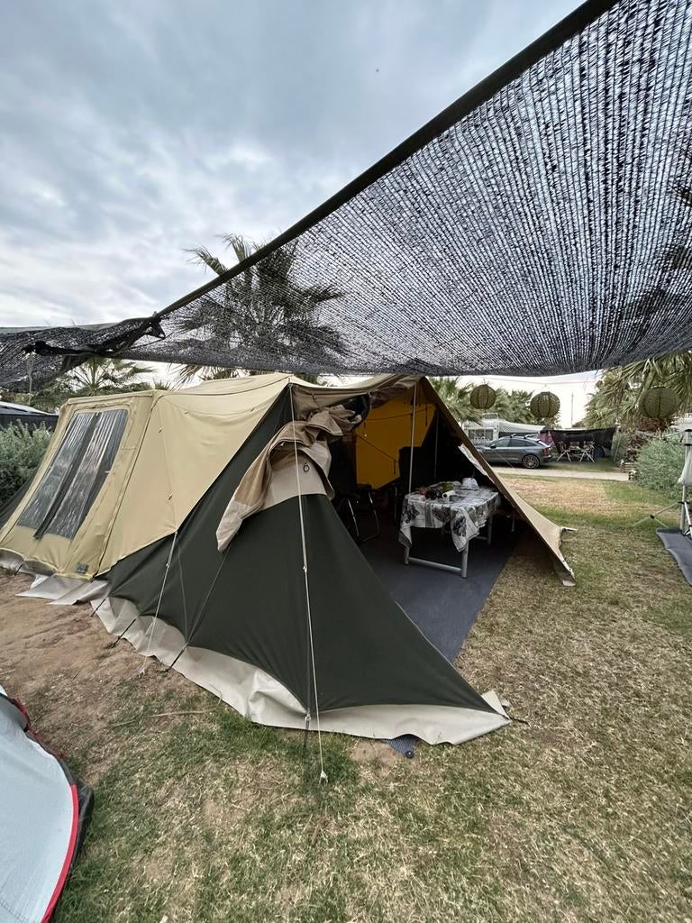 Zambezi Riverlodge bouwjaar 2010 softop, Ophalen, Aart Kok, Meerkleurig, Tot en met 4