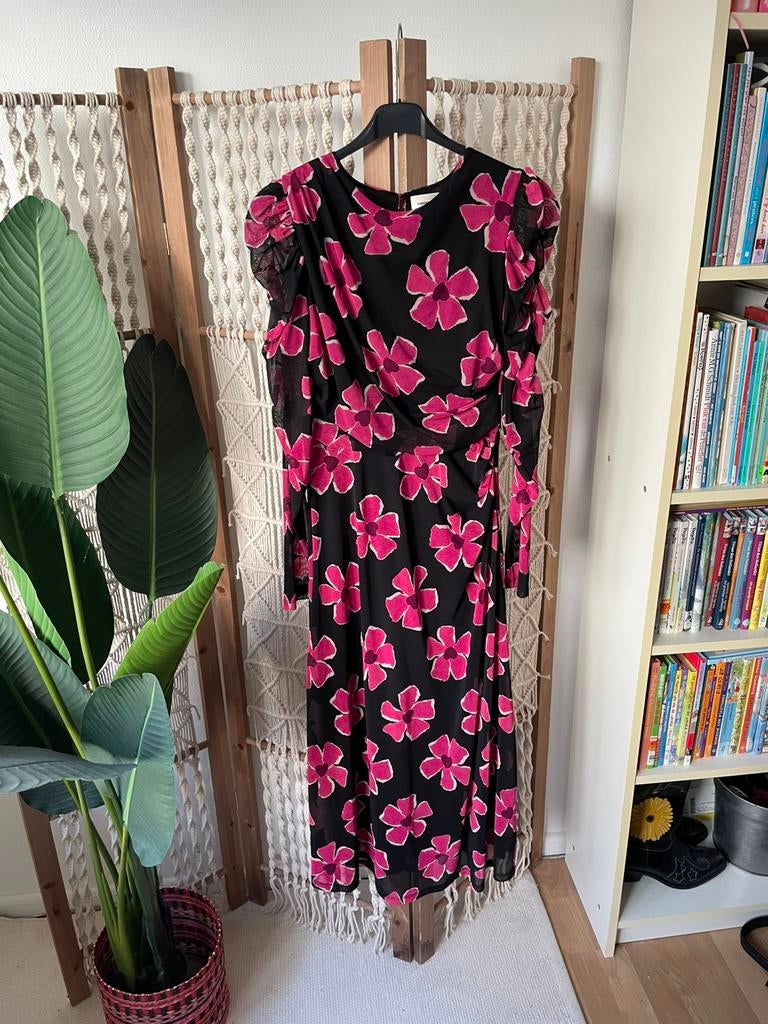Fabienne Chapot jurk maxi met grote bloemen roze zwart 36/s, Ophalen of Verzenden, Roze, Maat 36 (S), Gedragen