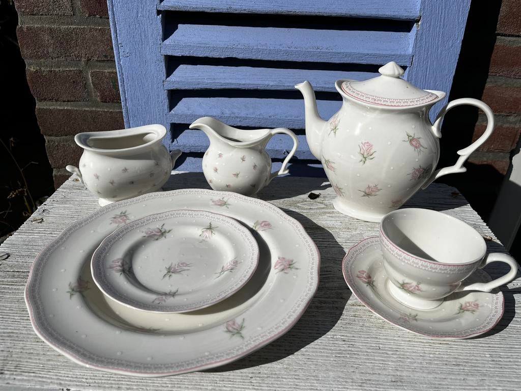 Grote set wit porselein Engelse High Tea servies/china, Ophalen