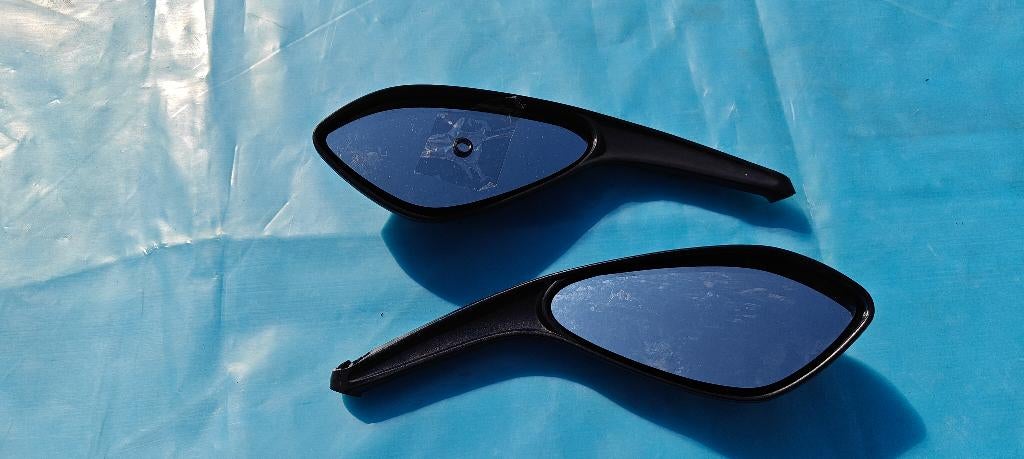 Linker buitenspiegel van Ducati monster 696 1100, Motoren, Onderdelen | Ducati, Ophalen of Verzenden, Gebruikt