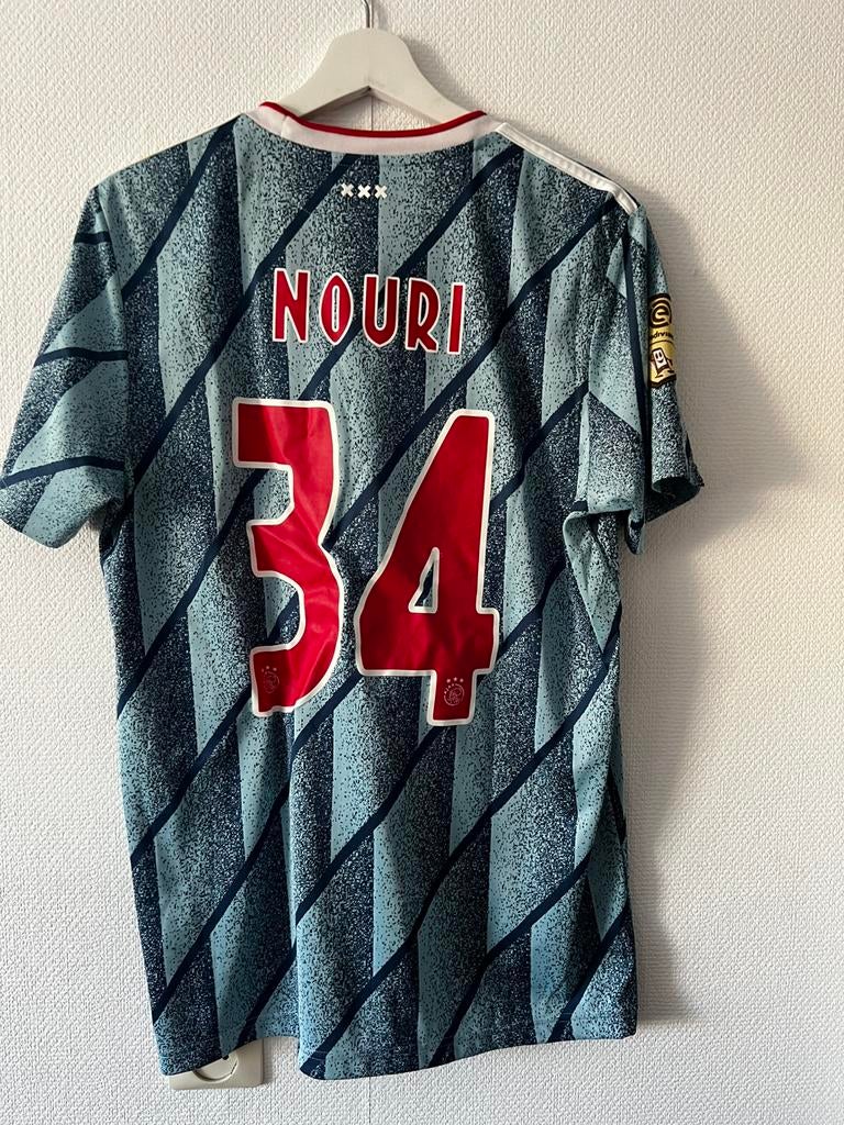 Ajax shirt Nouri, Sport en Fitness, Voetbal, Maat M, Ophalen of Verzenden, Nieuw, Shirt
