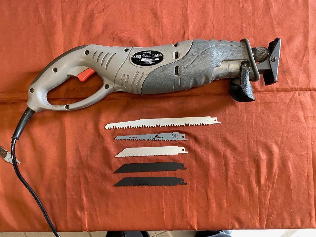 Topcraft reciprozaag, Doe-het-zelf en Verbouw, Gereedschap | Zaagmachines, Ophalen, Topcraft TRS600D, 70 mm of meer, 600 tot 1200 watt