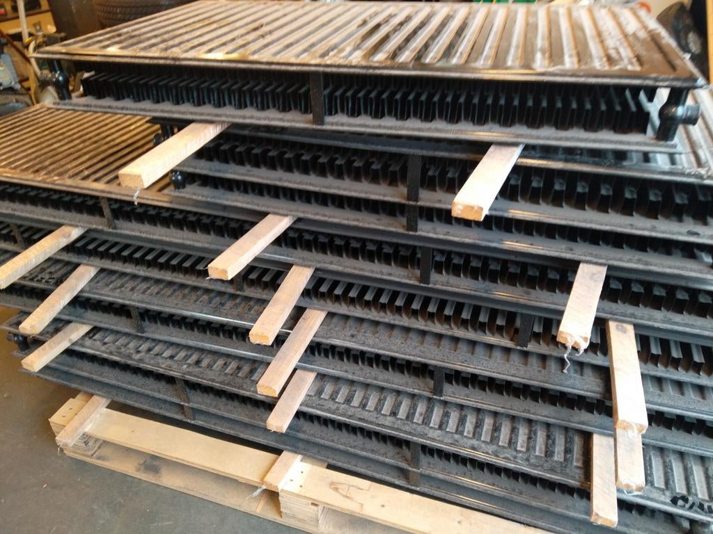 Zwarte radiatoren, diverse maten - 1 pallet, Ophalen