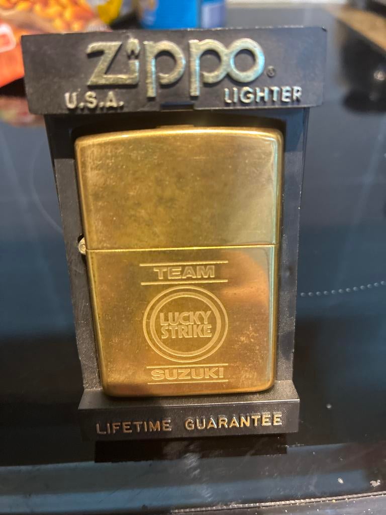 Zippo Lucky Strike Suzuki Aansteker, Ophalen of Verzenden, Nieuw, Aansteker