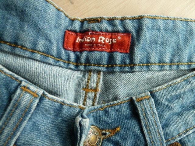 Spijkerbroek indian roses licht maat 27, Zo goed als nieuw, W27 (confectie 34) of kleiner, Indian roses, Verzenden