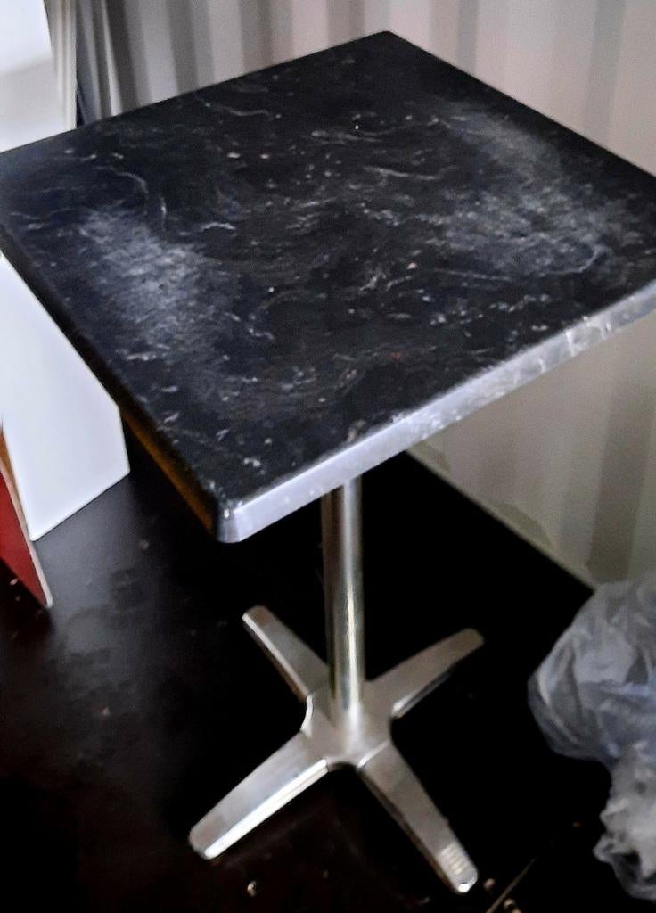 Robuuste statafel met marmerlook blad., Ophalen, Gebruikt