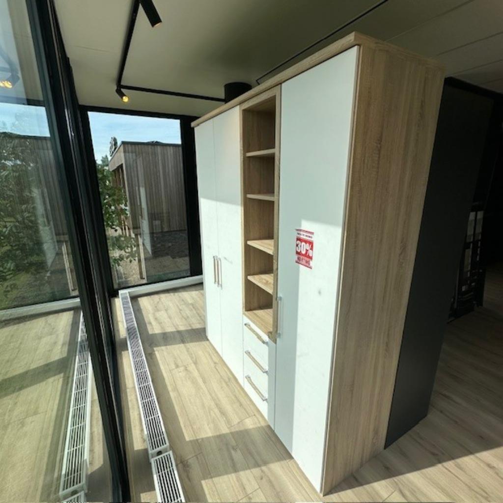 Nolte Horizont Kledingkast - 200x240x62cm, Kunststof, 200 cm of meer, 150 tot 200 cm, Nieuw