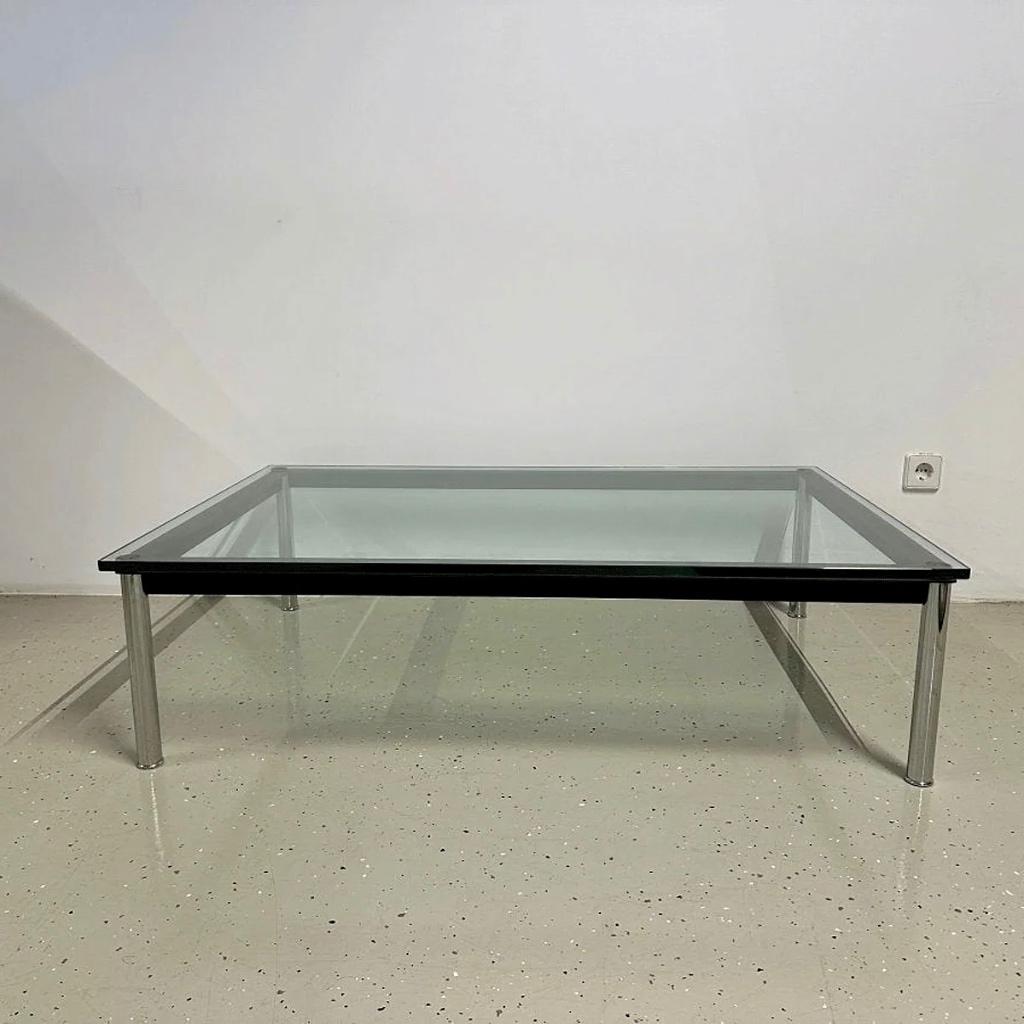 Cassina Le Corbusier LC-10 salontafel, Ophalen, Vierkant, Zo goed als nieuw, Glas