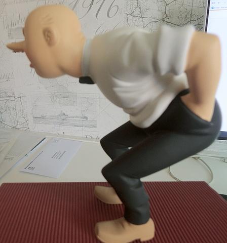 GEVRAAGD/GEZOCHT Beeldje van Lambik zoals op de foto !!, Verzamelen, Ophalen of Verzenden, Zo goed als nieuw