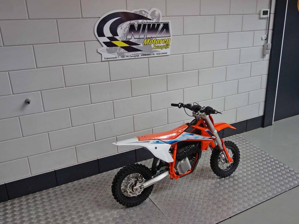 KTM SX-E3 bj 2024 - foto 2