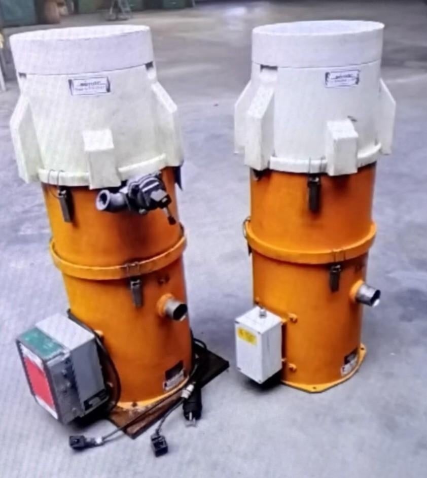 Doseer- en transport units voor oa de kunststof industrie, Ophalen, Gebruikt