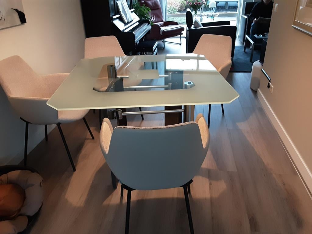 Eetkamertafel, Huis en Inrichting, Tafels | Eettafels, Gebruikt, Vierkant, Ophalen of Verzenden, Vier personen