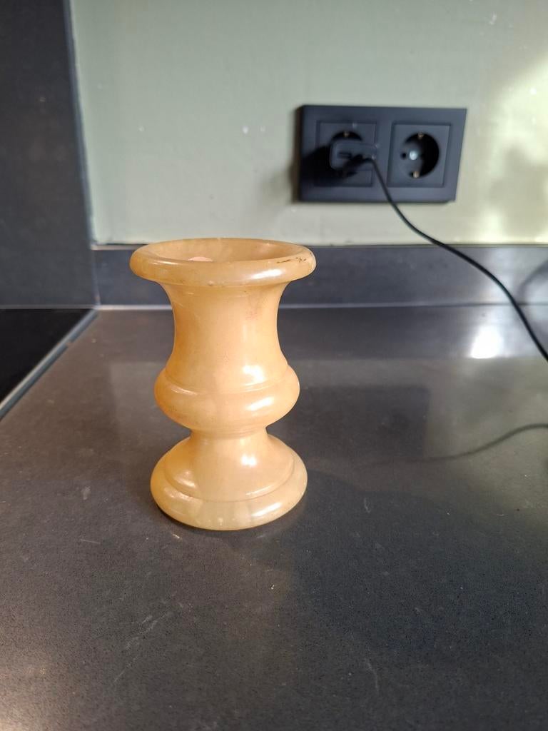 Klein vintage albast vaasje kaarsenstandaard HERNA SPANJE, Antiek en Kunst, Curiosa en Brocante, Ophalen of Verzenden