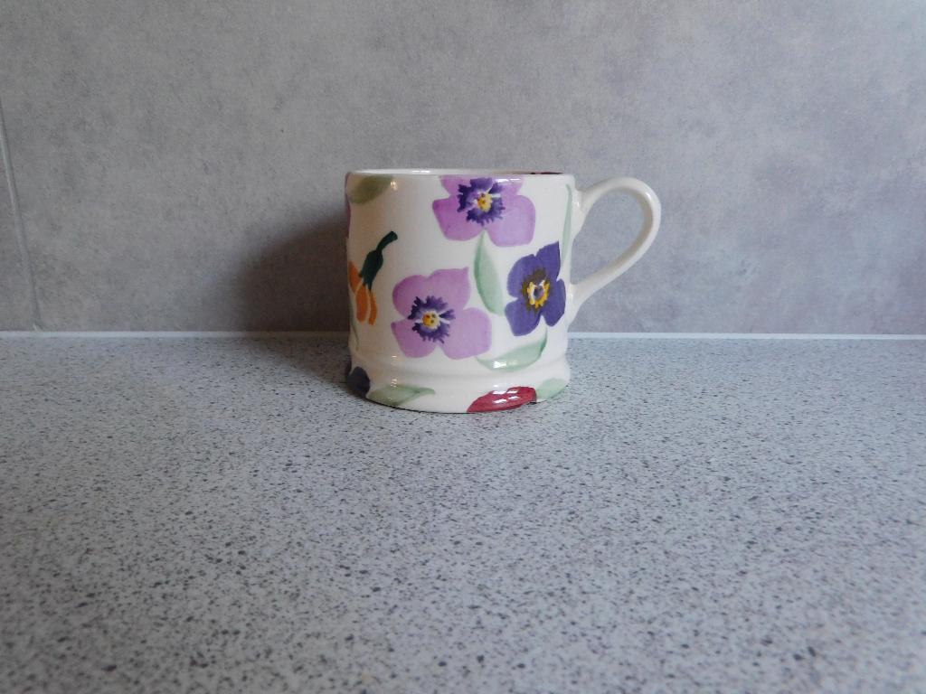 Baby Mug Wall Flower Emma Bridgewater, Ophalen of Verzenden, Zo goed als nieuw, Overige stijlen, Kop(pen) en/of Schotel(s)