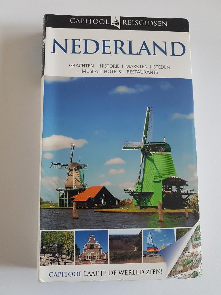 CAPITOOL Reisgidsen Nederland, Boeken, Capitool, Europa, Ophalen of Verzenden, Zo goed als nieuw