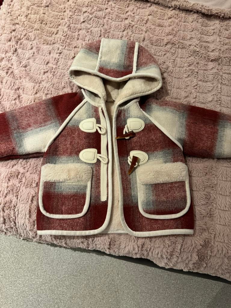 Mooi winterjas Warm Winterjas meisje 90cm, Ophalen of Verzenden, Zo goed als nieuw