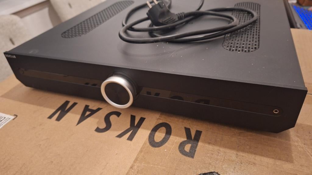 Roksan Attessa versterker - Zo goed als nieuw!, Audio, Tv en Foto, Overige merken, Ophalen of Verzenden, Zo goed als nieuw, 120 watt of meer