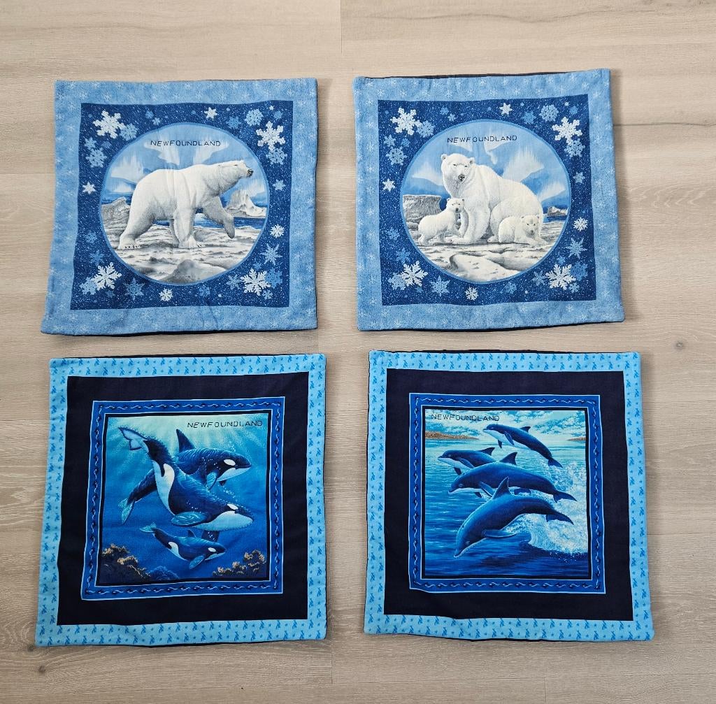 KUSSENHOEZEN  van 42x42 cm te koop, Huis en Inrichting, Woonaccessoires | Kussens, Ophalen of Verzenden, Zo goed als nieuw, Blauw