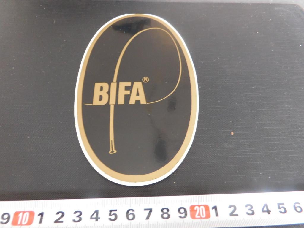 sticker hengelsport hengel BIFA, Ophalen, Zo goed als nieuw