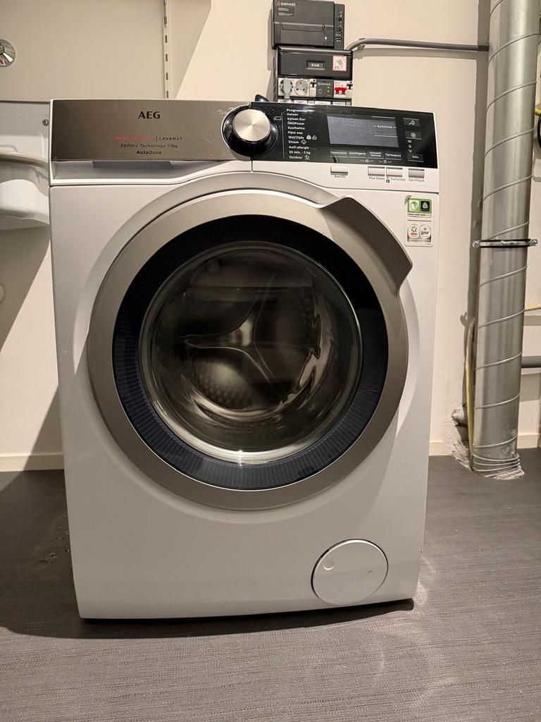 AEG L8FEN96CQ 8000-serie, ÖKOMix-topmodel, Ophalen, Minder dan 85 cm, 8 tot 10 kg, 1600 toeren of meer