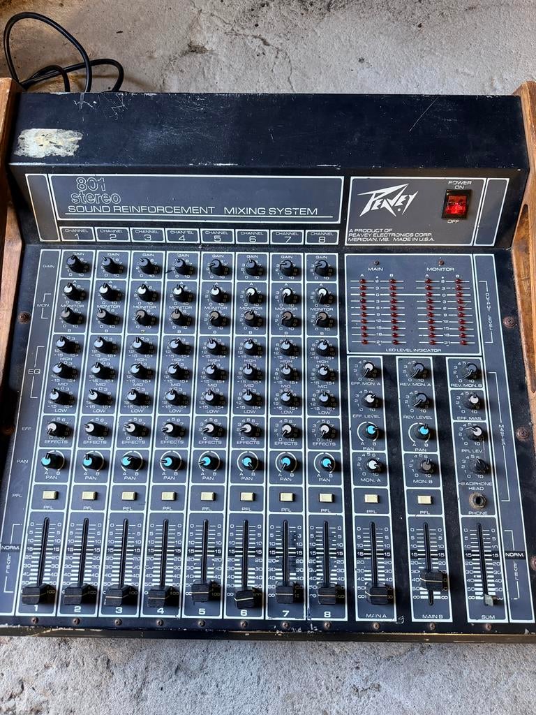 Geluidstafel (vintage), Ophalen, Gebruikt, 5 tot 10 kanalen, Microfooningang