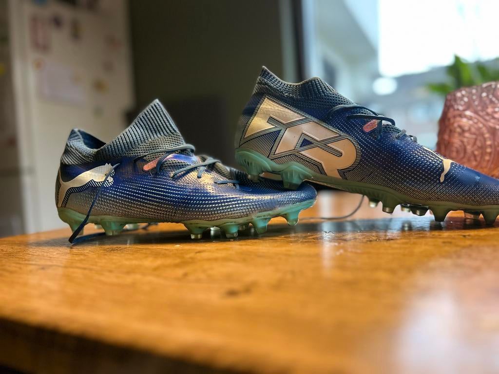 Puma FUTURE voetbalschoenen FG maat 41 - Zo goed als nieuw!, Ophalen of Verzenden, Zo goed als nieuw, Schoenen