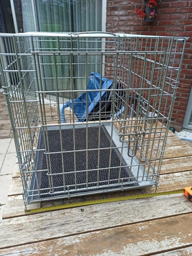 Bench b62 x d44 x h50 cm verzinkt 2x, Ophalen, Zo goed als nieuw