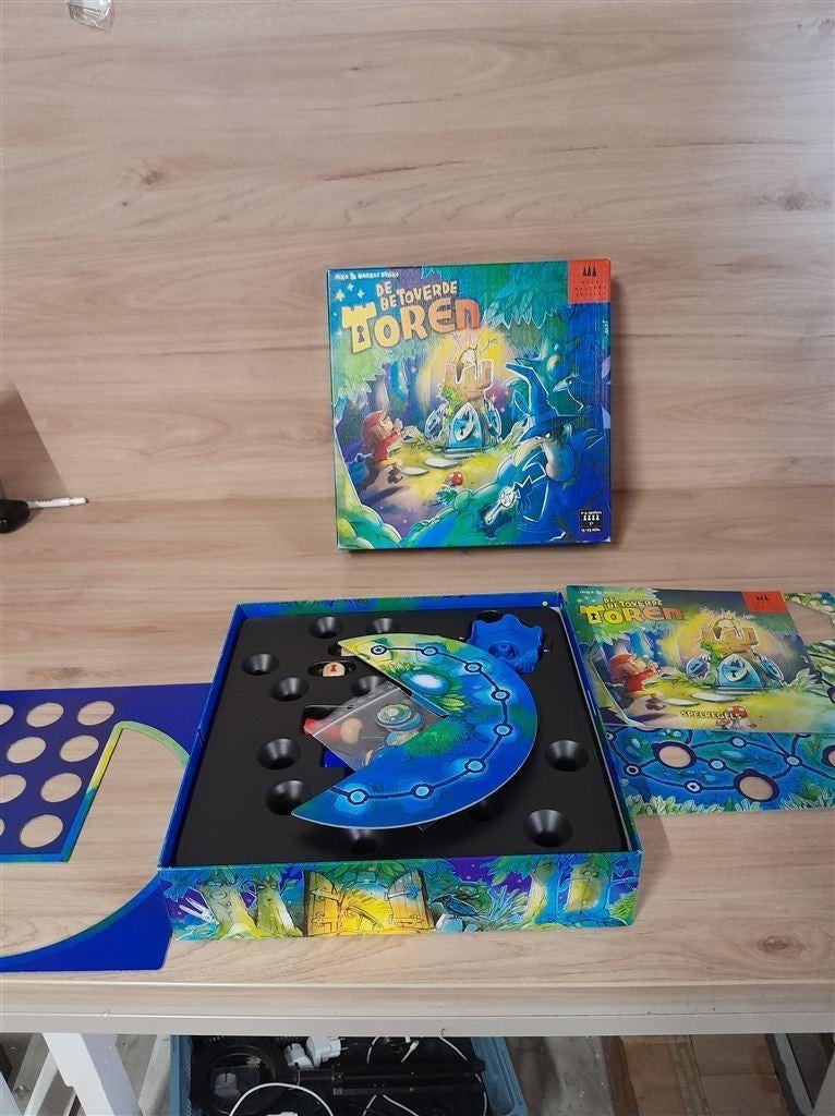 De betoverde toren - s1794, Verzenden, Zo goed als nieuw