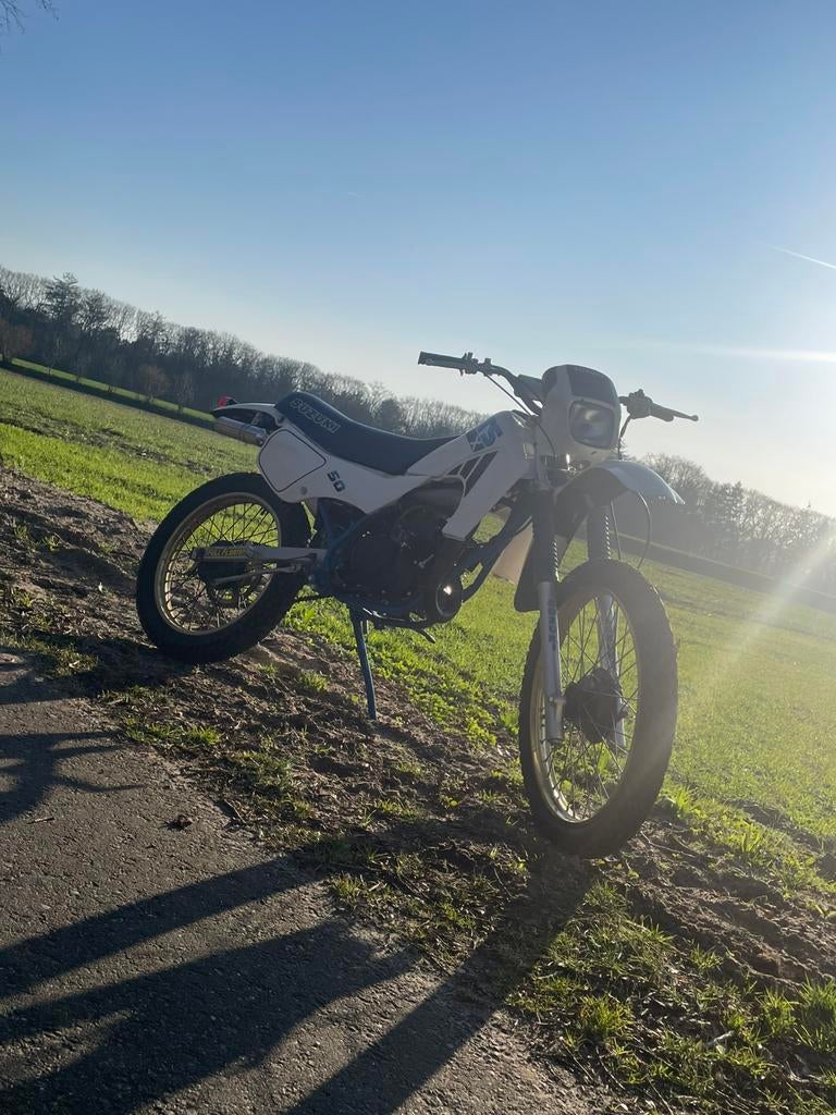 Nette suzuki tsx, Fietsen en Brommers, Brommers | Crossbrommers, Zo goed als nieuw, Suzuki, Ophalen