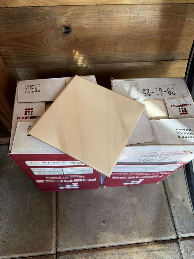 88tegels 15x15cm, Ophalen, 60 cm of meer, Nieuw, Minder dan 20 cm