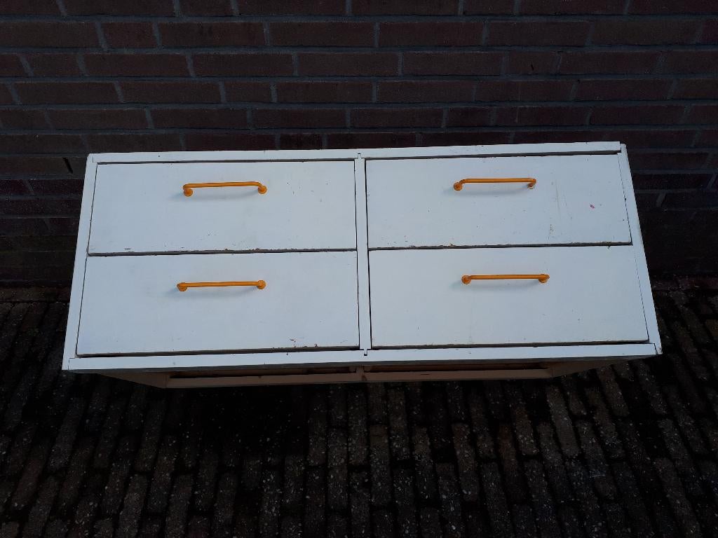 Lundia ladenkast, Ophalen, Gebruikt, Lundia, 50 tot 100 cm