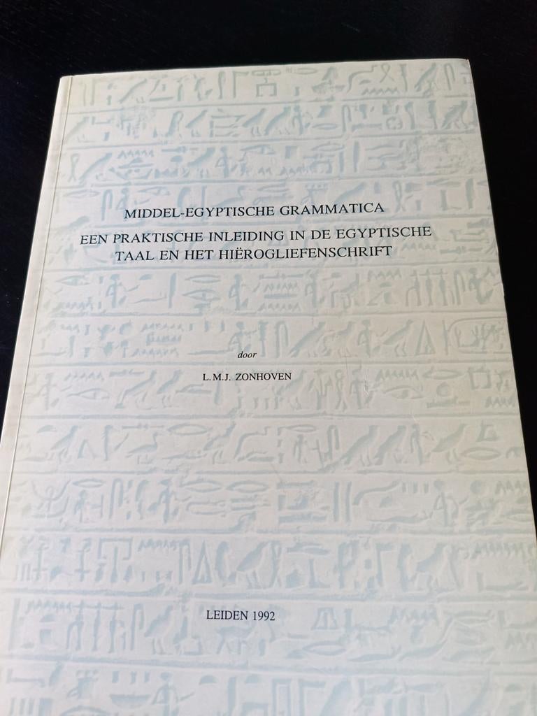 Middel-Egyptische Grammatica L.M.J. Zonhoven, Ophalen of Verzenden, Gelezen, L.M.J. Zonhoven