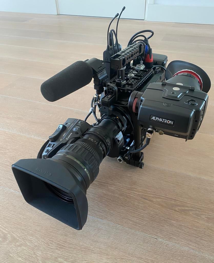 BLack Magic Ursa 4K complete ENG camera aangeboden., Audio, Tv en Foto, Videocamera's Digitaal, Overige merken, Gebruikt, 20x of meer