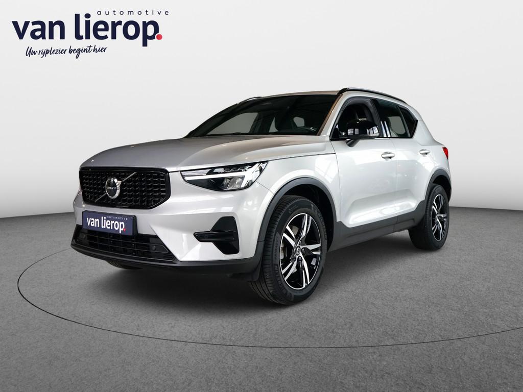 Volvo XC40 2.0 B3 Plus Dark STOEL/STUUR-VERW. | DEALER ONDER, Gebruikt, Zwart, 4 cilinders, 1969 cc