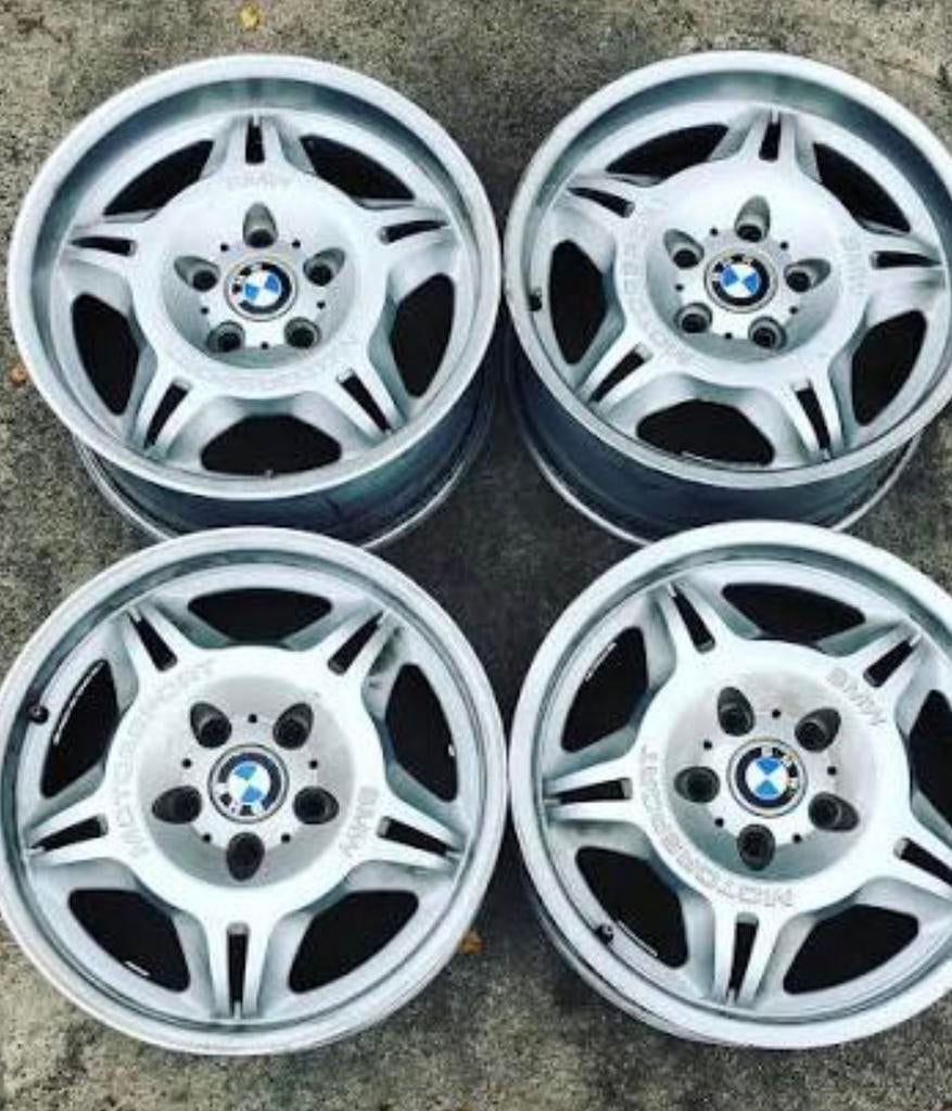 Gezocht: Set BMW Style 24 Velgen 17” OEM, Overige, Velg(en), Overige, 17 inch