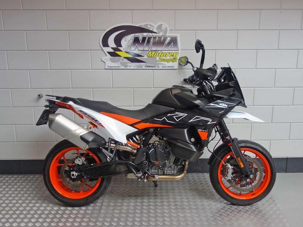 KTM 890 SMT