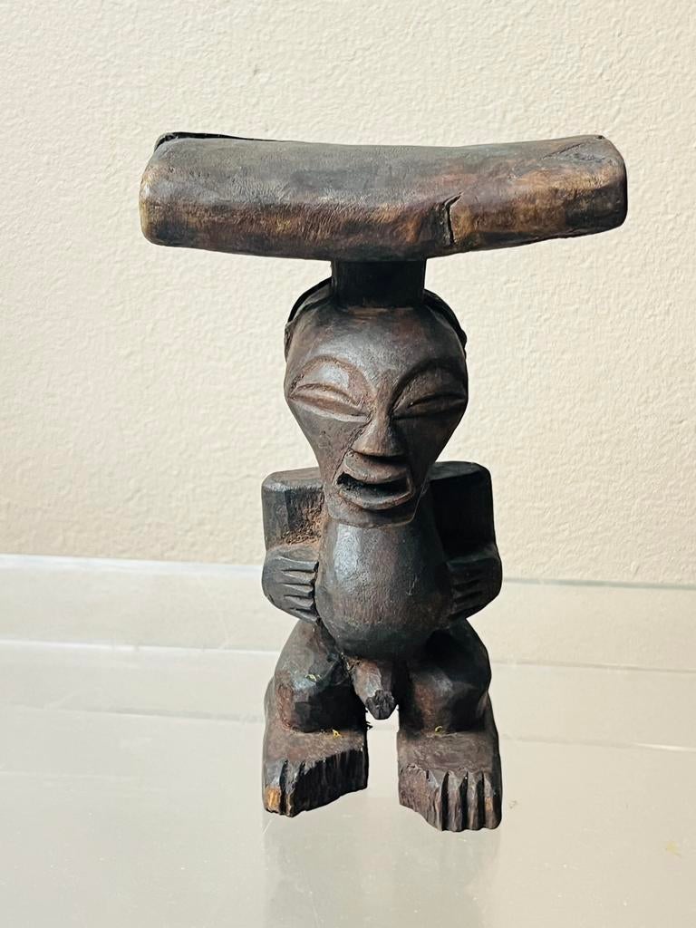 antieke Afrikaanse Luba Hembe-hoofdsteun, Ophalen of Verzenden